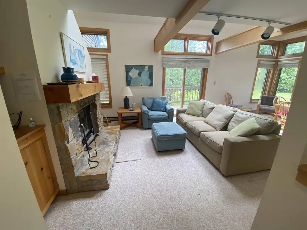 8 Par Drive Wilmington VT 05363