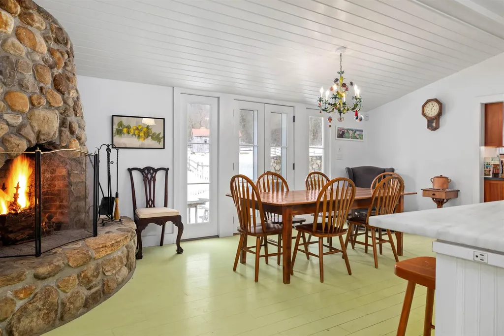 527 Benson Road Manchester VT 05255