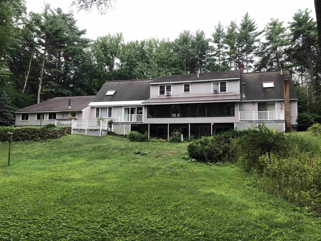 37 Applecroft Lane Conway NH 03813