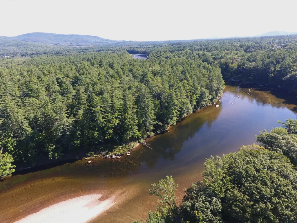 37 Applecroft Lane Conway NH 03813