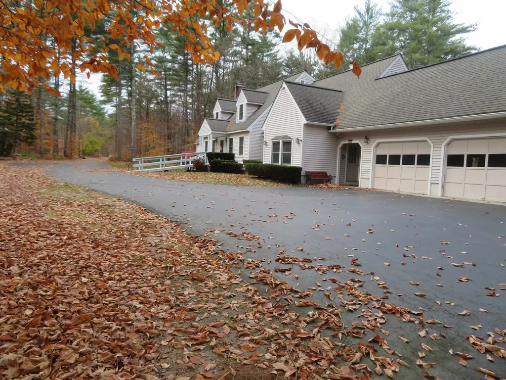 37 Applecroft Lane Conway NH 03813