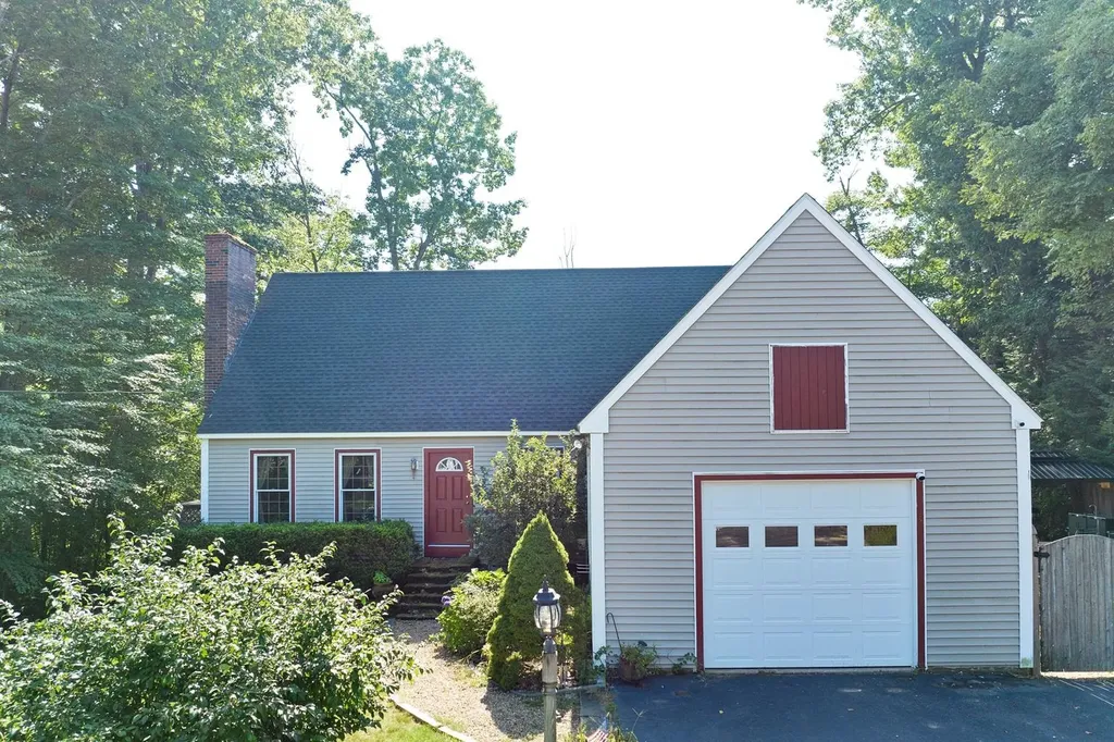 420 Deerpath Lane Pembroke NH 03275