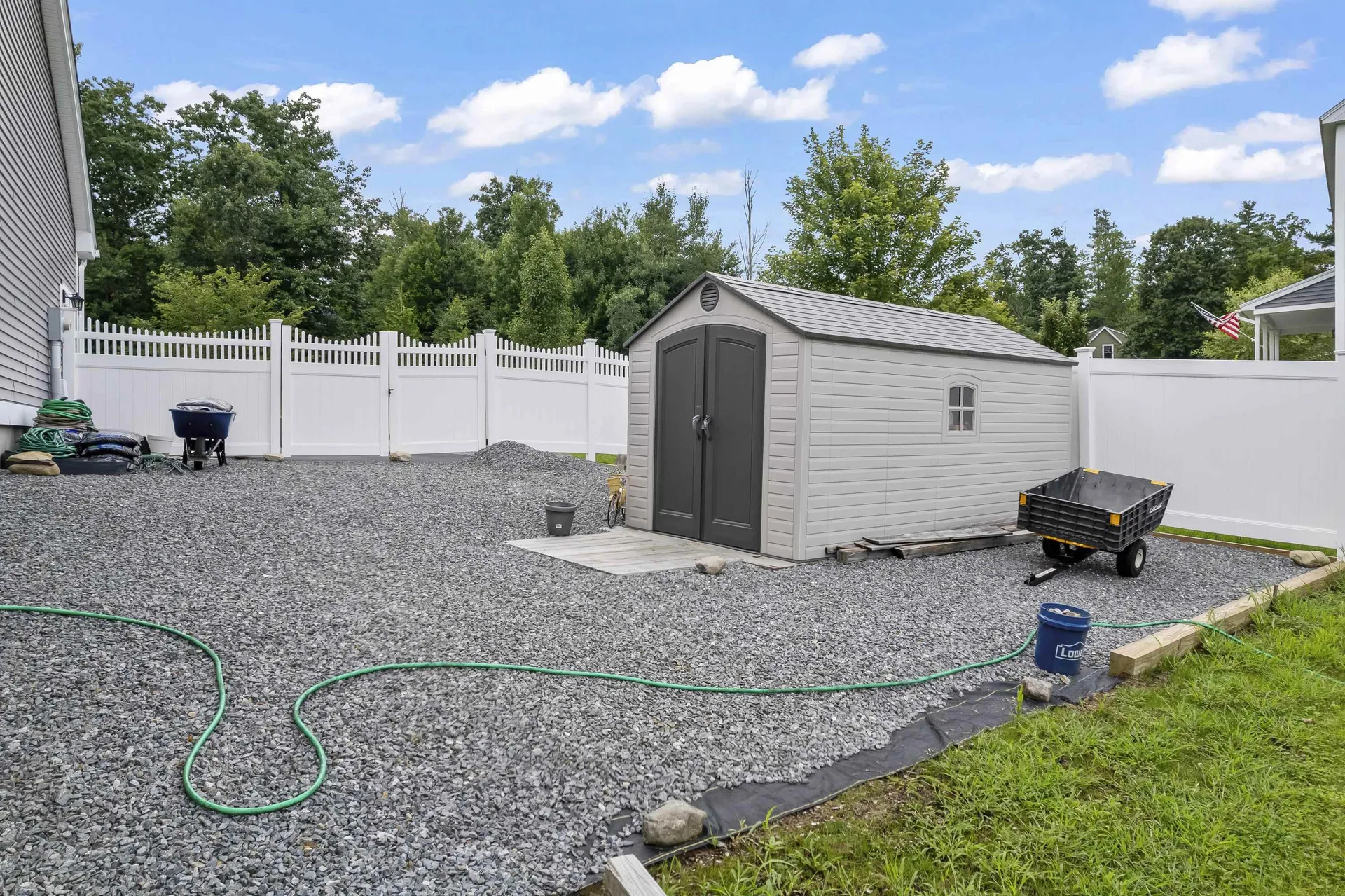 18 Village Place Drive Barrington NH 03825
