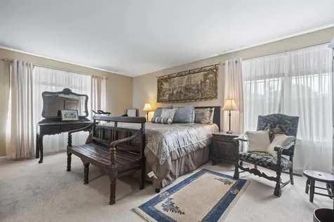 18 Village Place Drive Barrington NH 03825