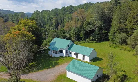 704 South Wheelock Road Lyndon VT 05851
