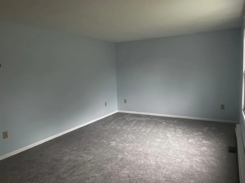 19 Brookside Drive Middlebury VT 05753