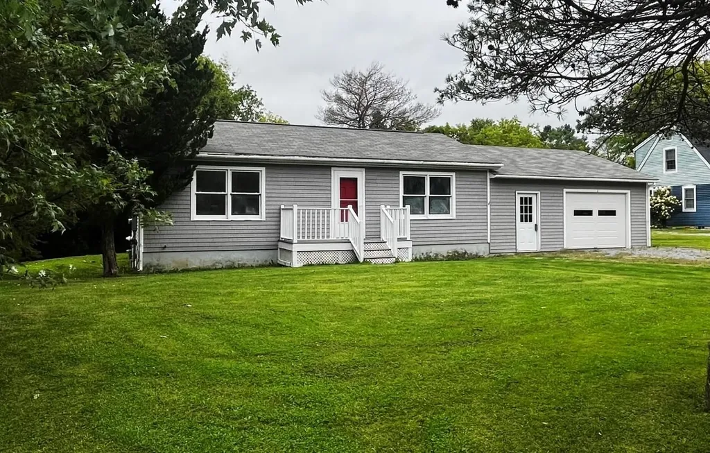 19 Brookside Drive Middlebury VT 05753