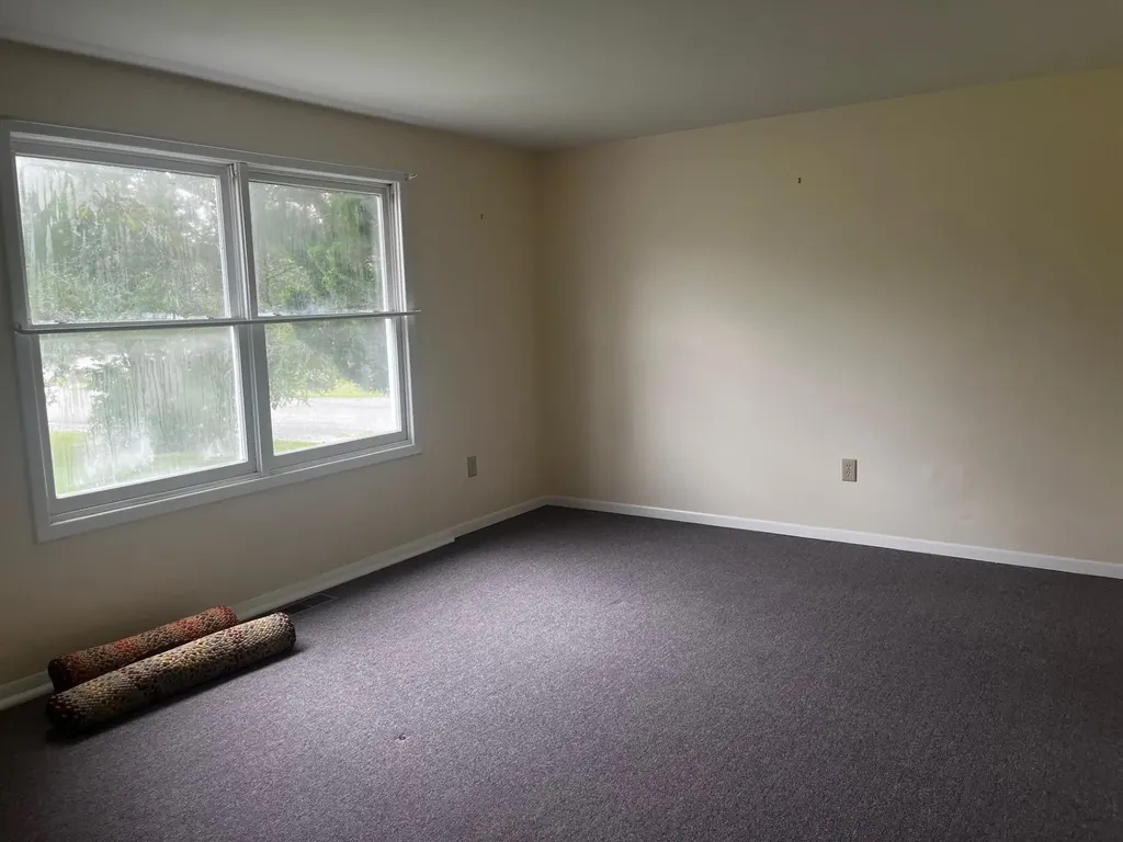 19 Brookside Drive Middlebury VT 05753