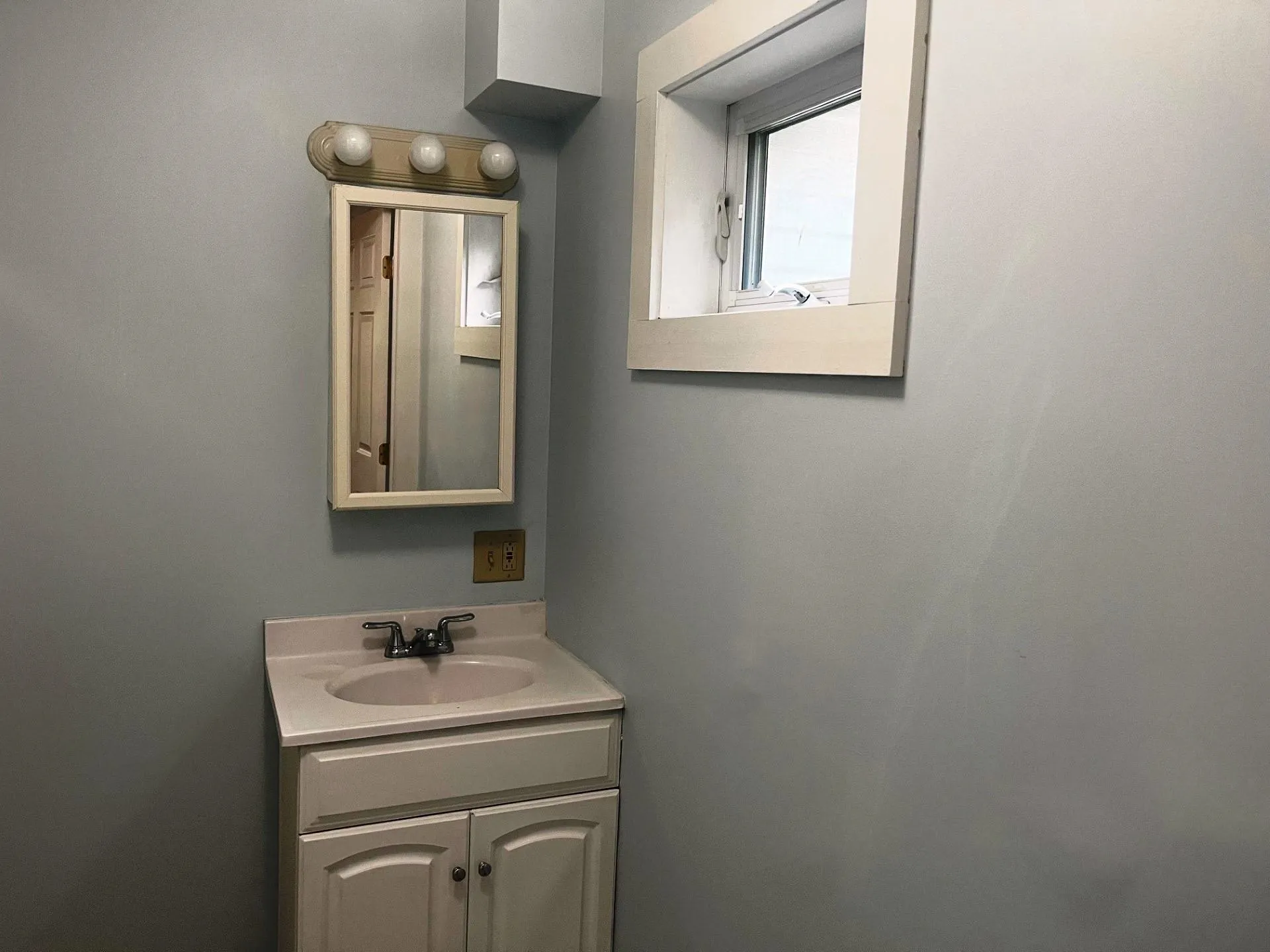 19 Brookside Drive Middlebury VT 05753