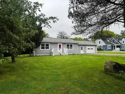 19 Brookside Drive Middlebury VT 05753