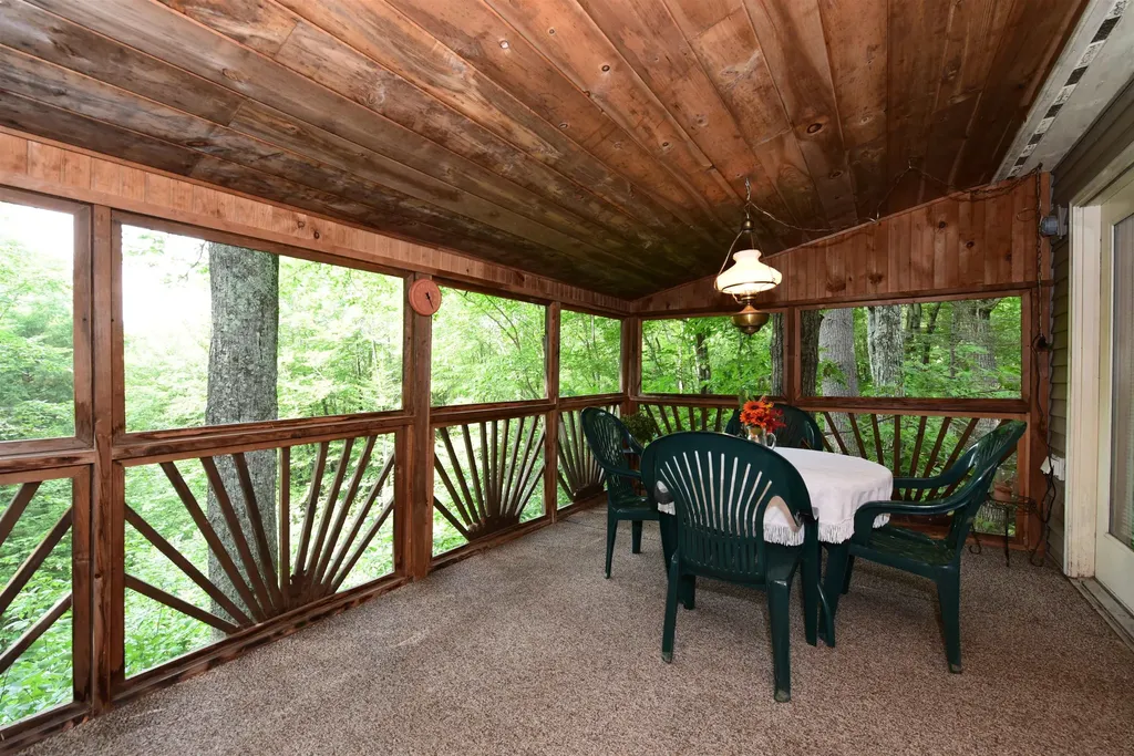 4 Jungfrau Road Madison NH 03849