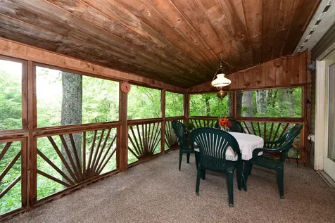 4 Jungfrau Road Madison NH 03849