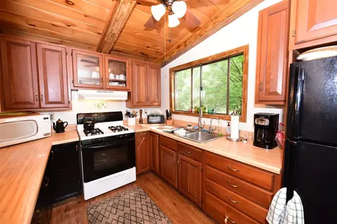 4 Jungfrau Road Madison NH 03849