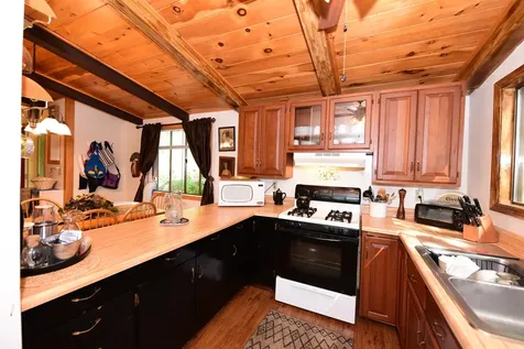 4 Jungfrau Road Madison NH 03849