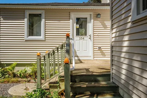 12 Beaver Way Rochester NH 03867