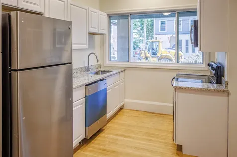 12 Beaver Way Rochester NH 03867