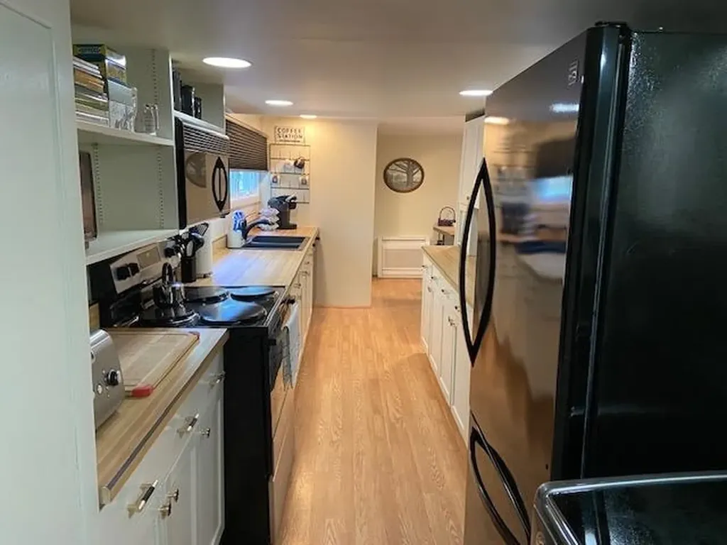 48 Dan Web Road Campton NH 03223