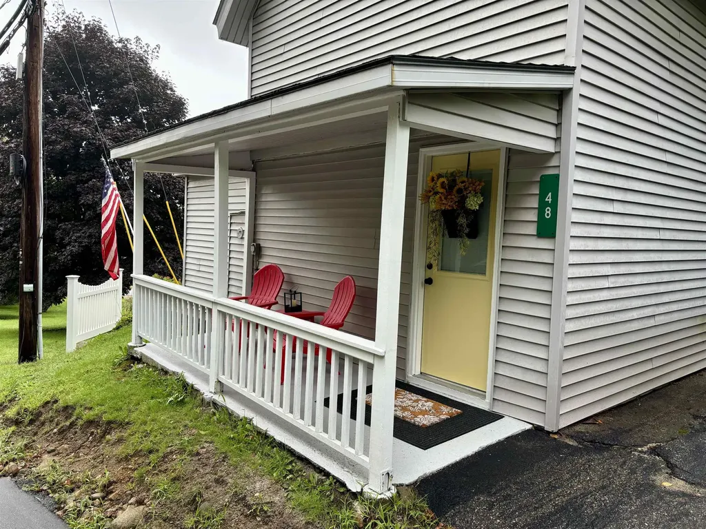 48 Dan Web Road Campton NH 03223