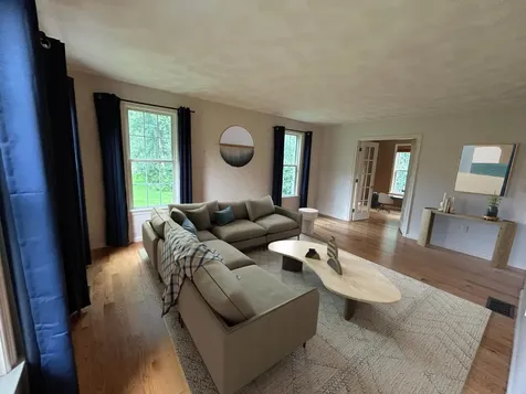 1 Hillside Drive Exeter NH 03833