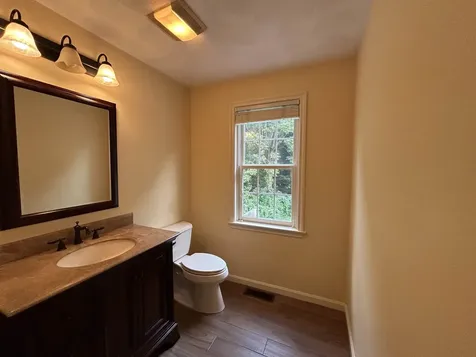 1 Hillside Drive Exeter NH 03833