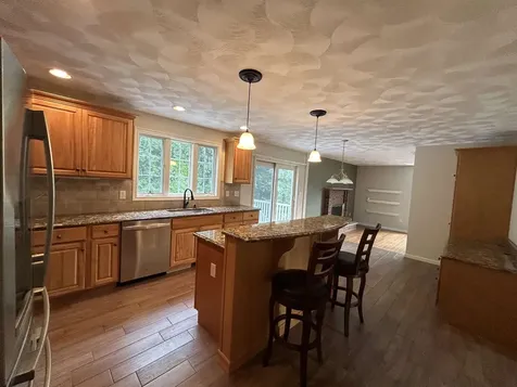 1 Hillside Drive Exeter NH 03833