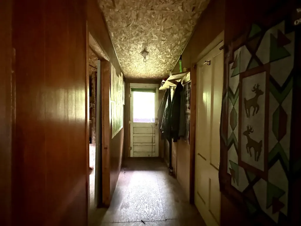 52 Eastman Road Pittsburg NH 03592