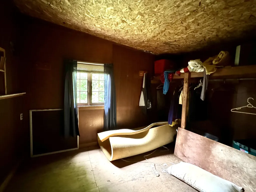 52 Eastman Road Pittsburg NH 03592