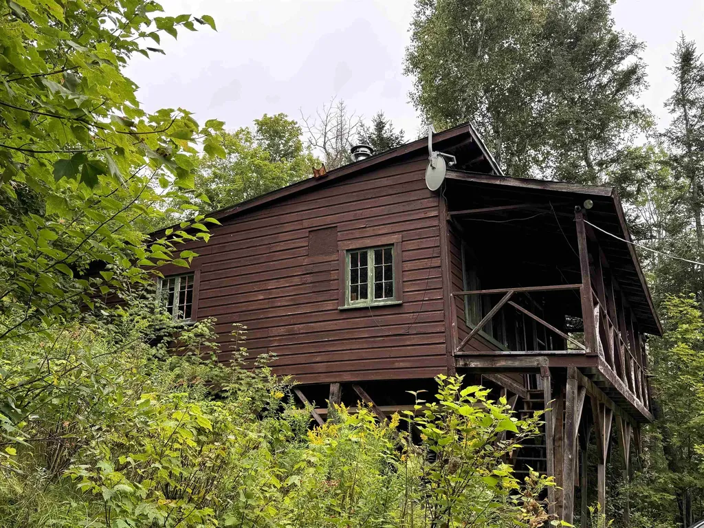 52 Eastman Road Pittsburg NH 03592