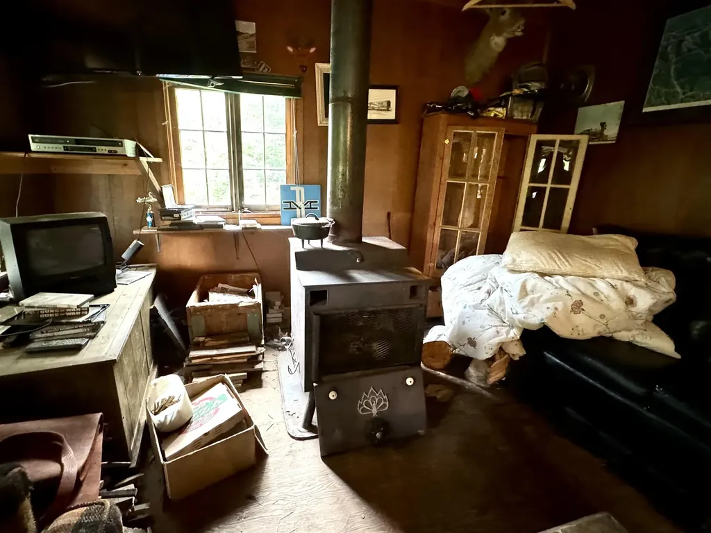 52 Eastman Road Pittsburg NH 03592