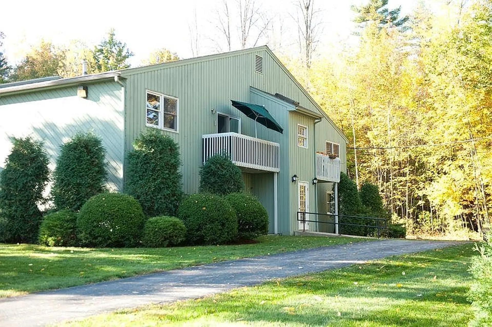 22 Ponemah Hill Road Milford NH 03055