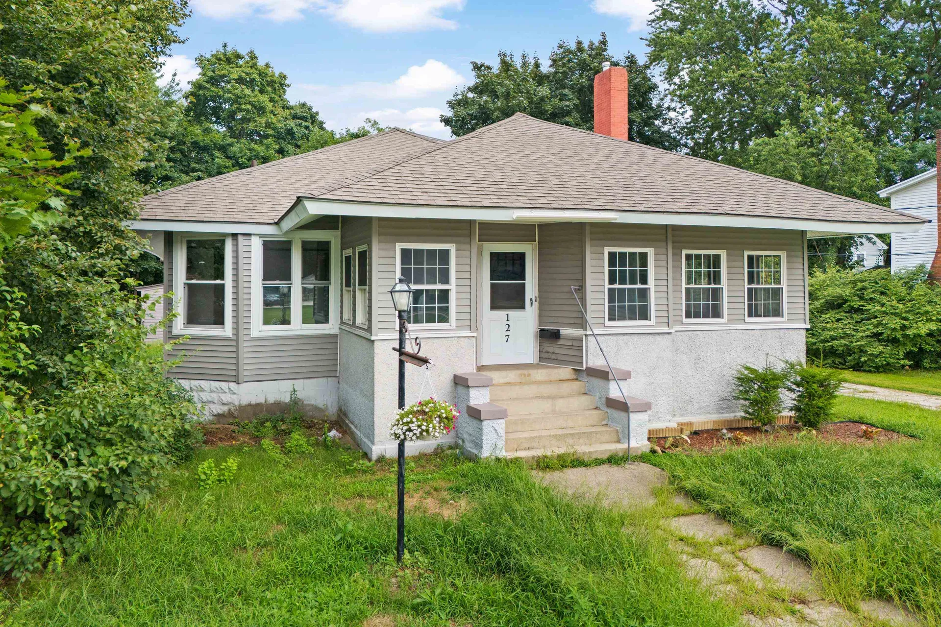 127 Wakefield Street Rochester NH 03867