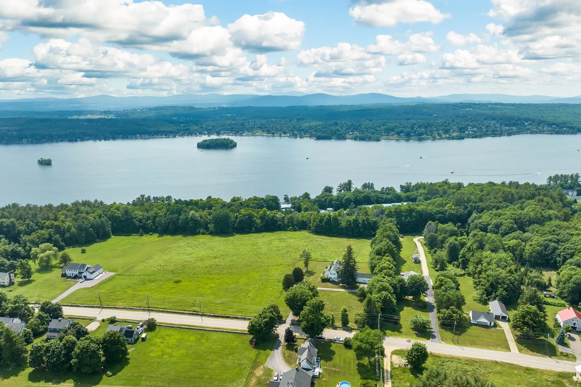 238 White Oaks Road Laconia NH 03246