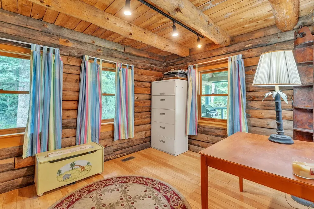 49 Nuthatch Lane Ferrisburgh VT 05473