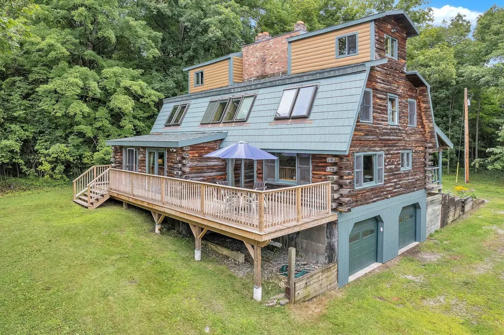 49 Nuthatch Lane Ferrisburgh VT 05473