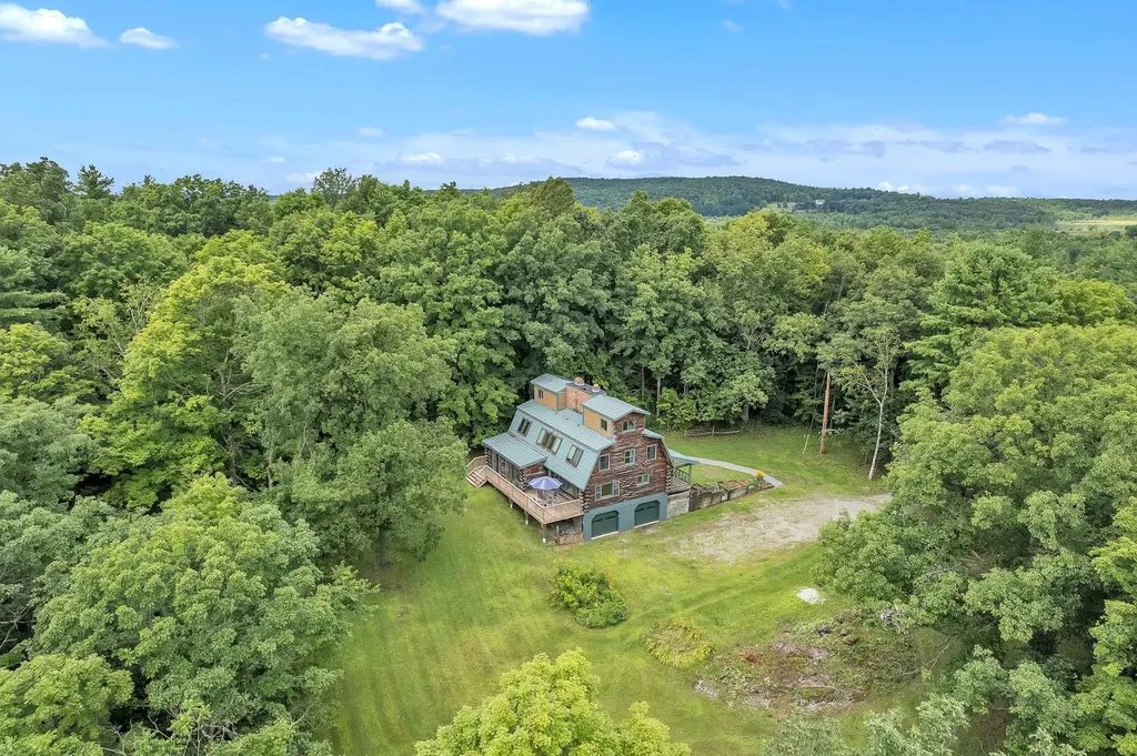 49 Nuthatch Lane Ferrisburgh VT 05473