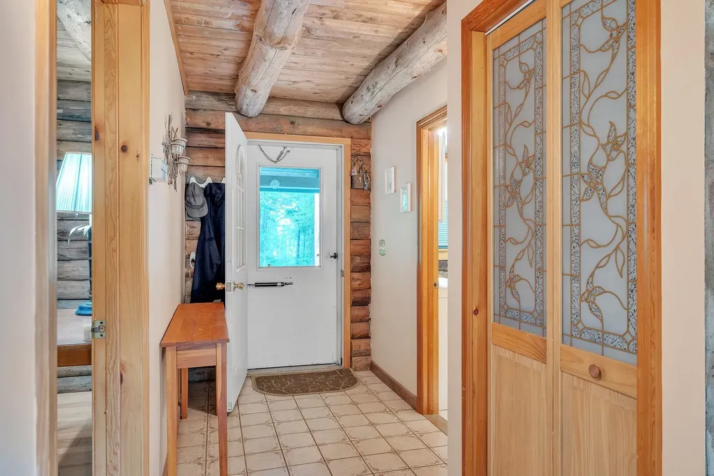 49 Nuthatch Lane Ferrisburgh VT 05473