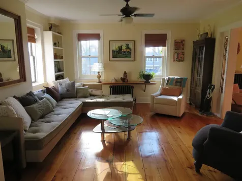 11 Chestnut Street Exeter NH 03833