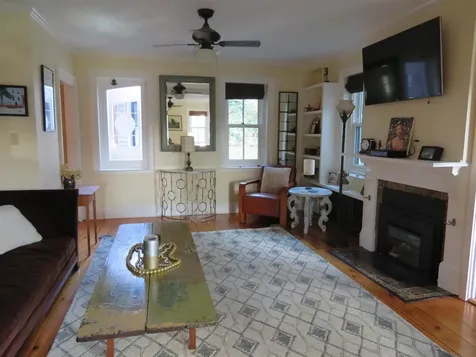 11 Chestnut Street Exeter NH 03833