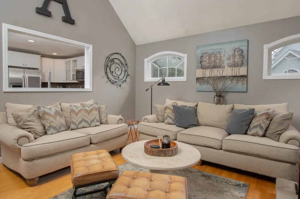 20 Nancy Lane Hooksett NH 03106