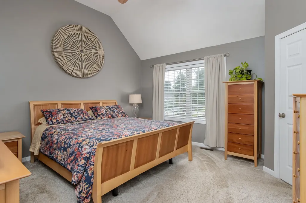 20 Nancy Lane Hooksett NH 03106