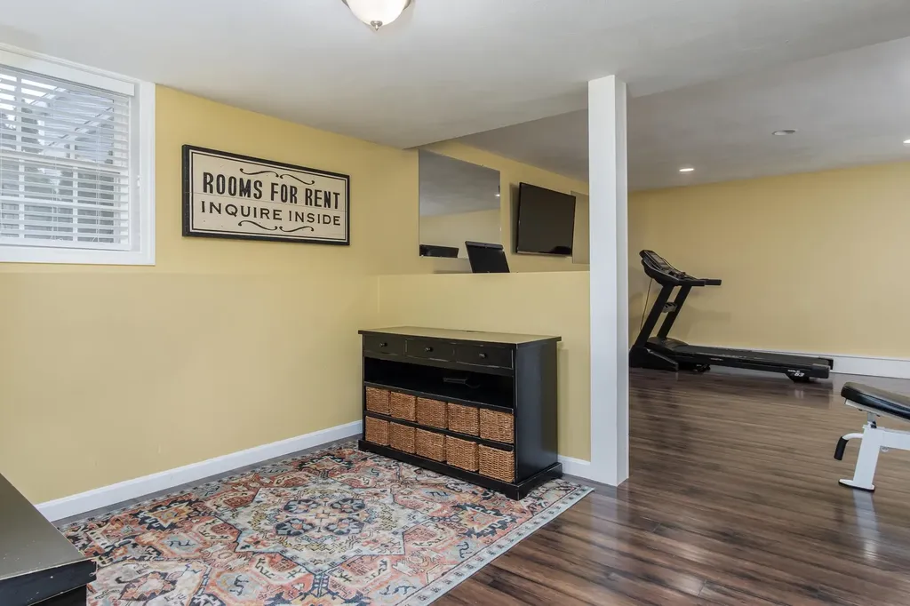 20 Nancy Lane Hooksett NH 03106