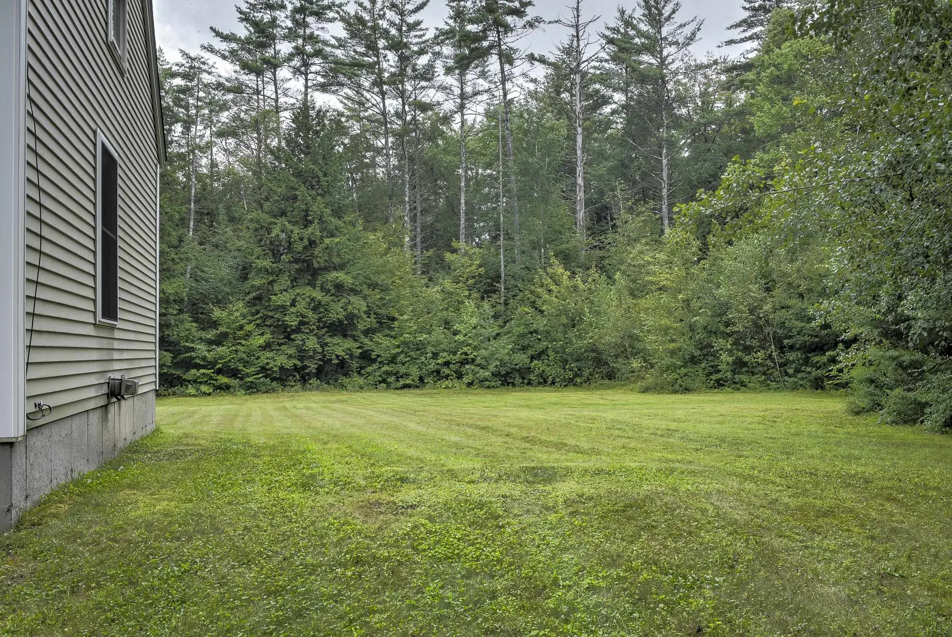 40 Flat Roof Mill Road Swanzey NH 03446