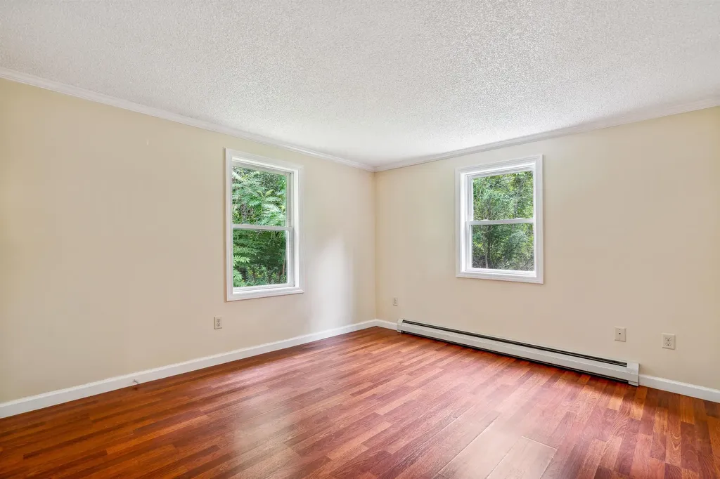 1587 S Windsor Street Royalton VT 05068