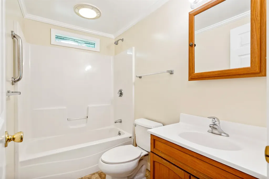 1587 S Windsor Street Royalton VT 05068