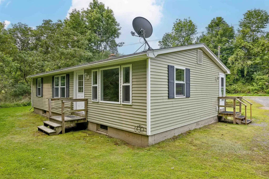 1587 S Windsor Street Royalton VT 05068