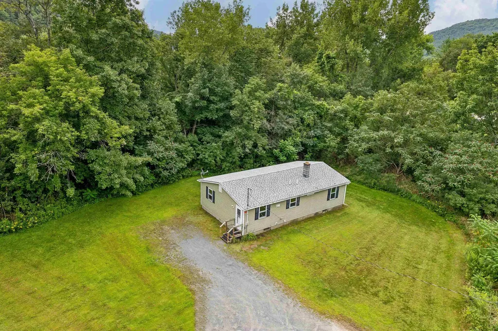 1587 S Windsor Street Royalton VT 05068