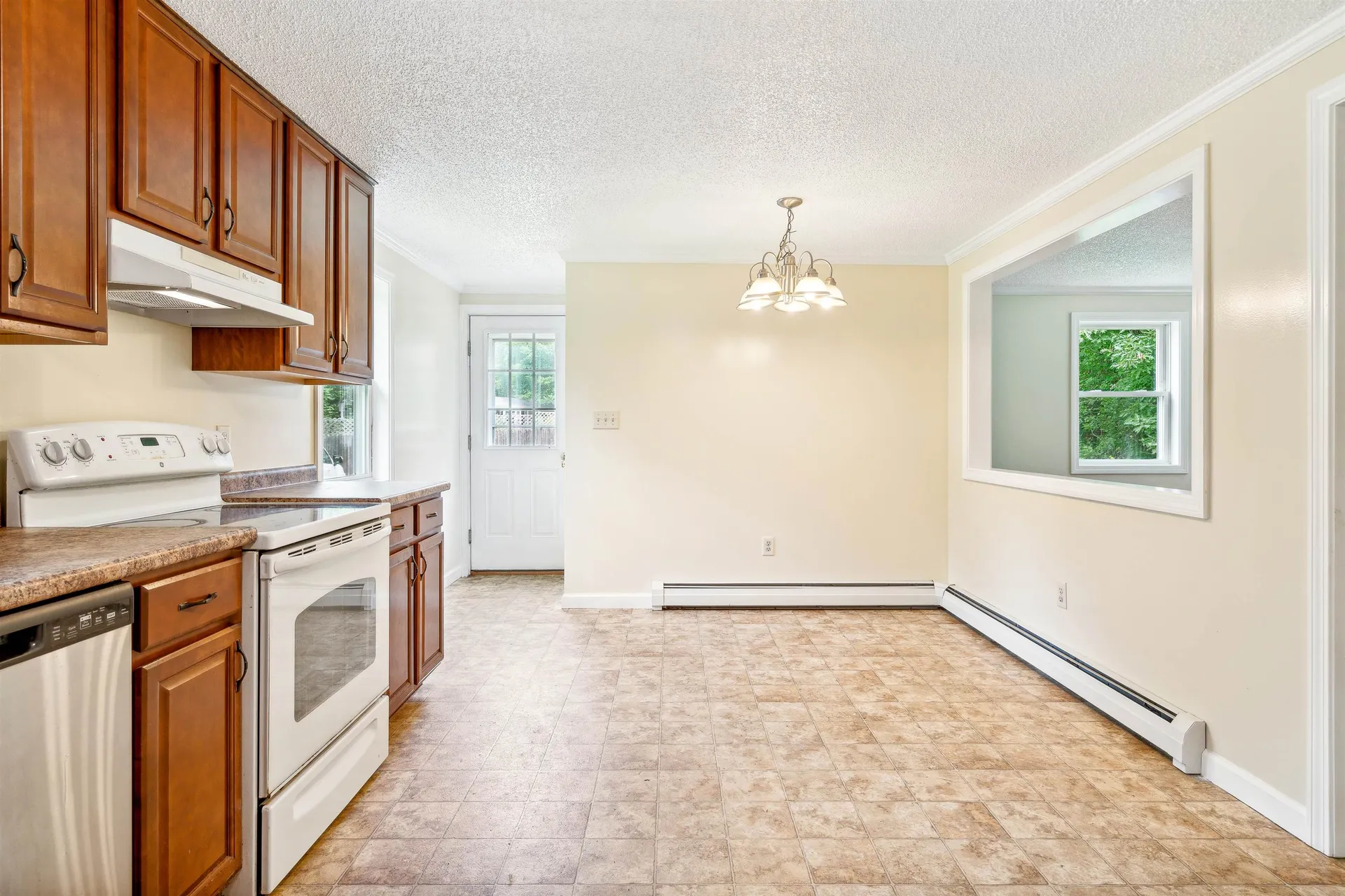 1587 S Windsor Street Royalton VT 05068