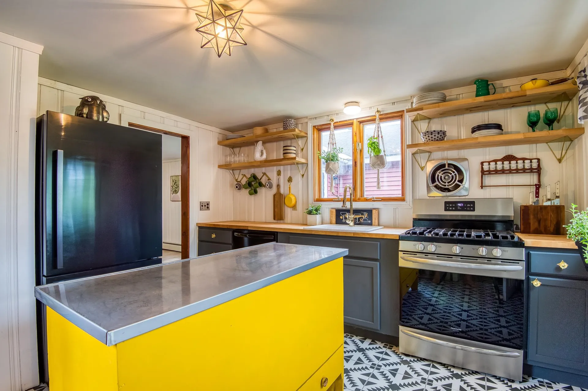 566 Bishop Brook Road Stewartstown NH 03576
