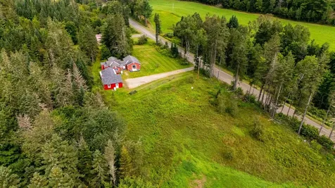 566 Bishop Brook Road Stewartstown NH 03576