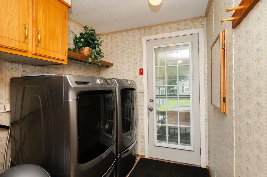 11 Caribbean Lane Rochester NH 03867